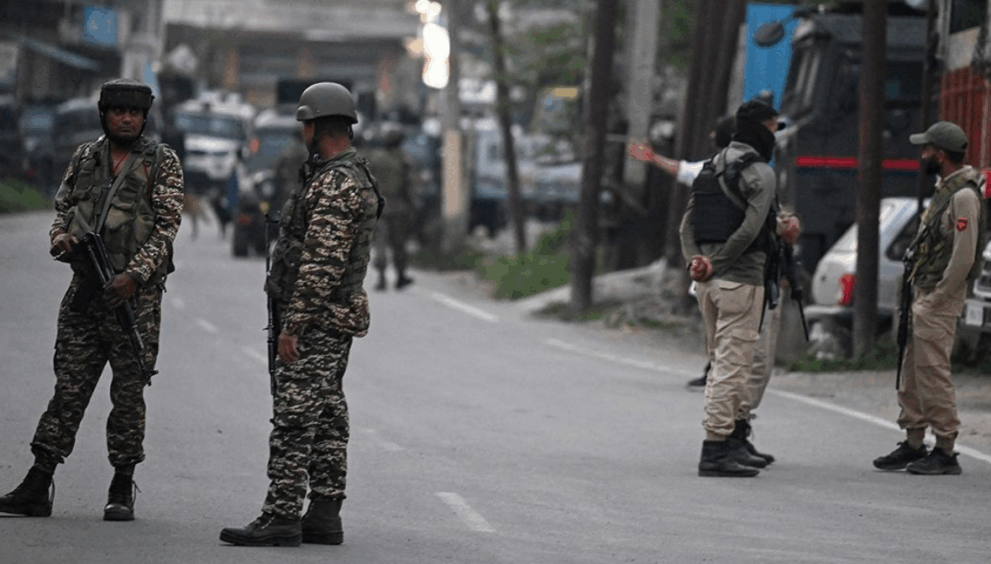 Pakistan'ın Zorluk Üçgeni